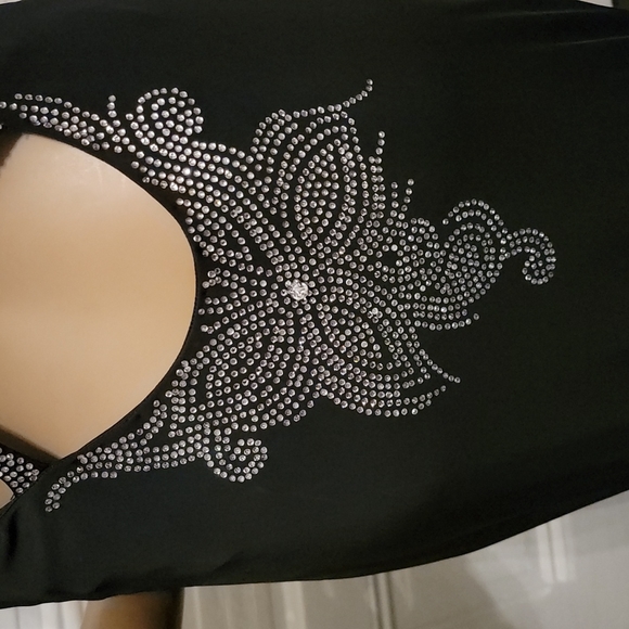 Embellished Black Low-back Gown - Picture 8 of 13